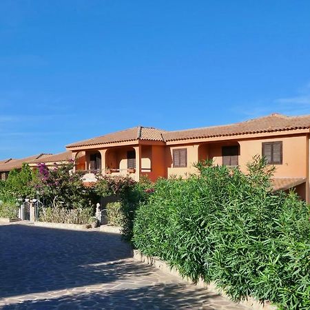 Residence A Golfo Di Marinella A 450 Mt Dal Mare Exteriör bild