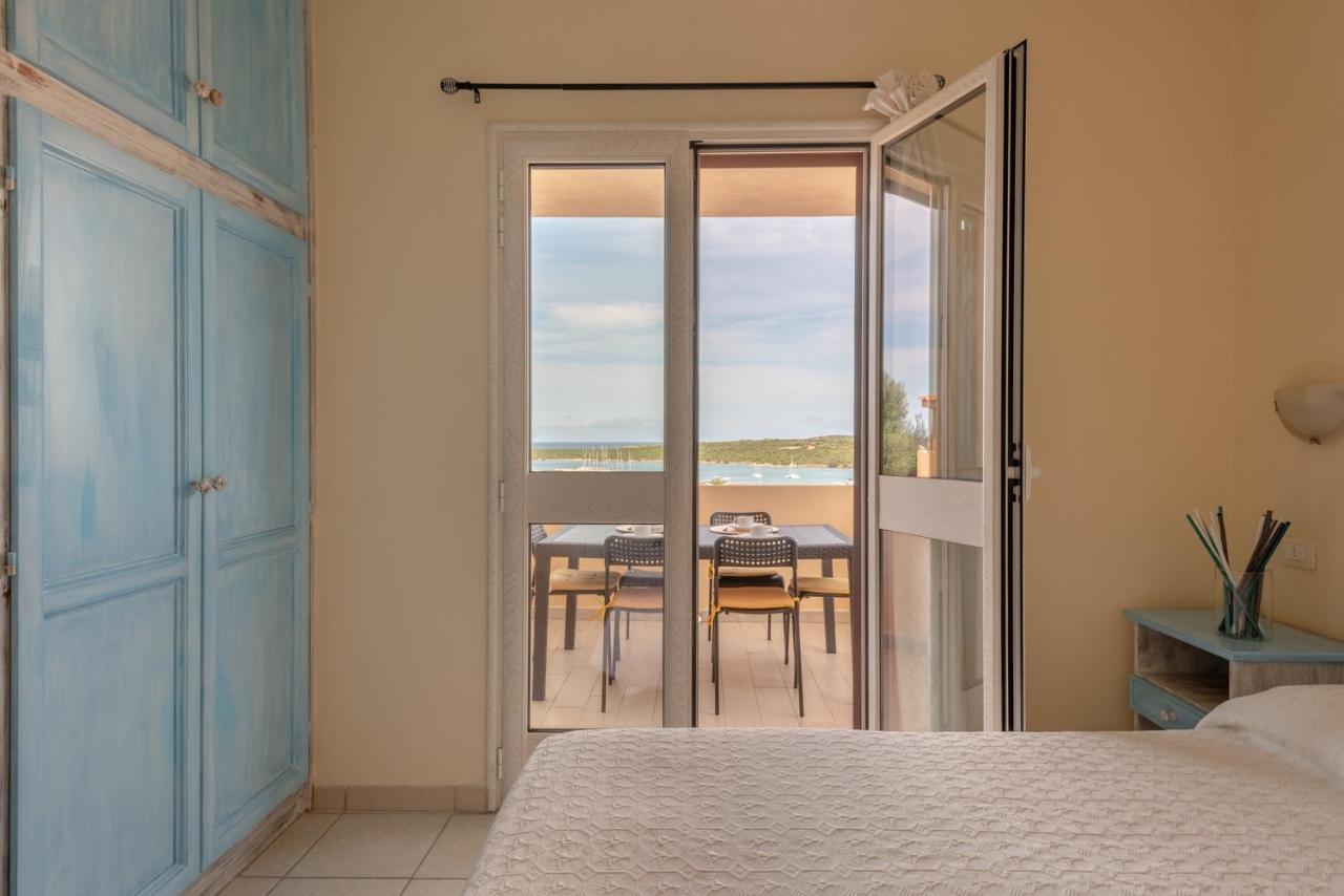 Residence A Golfo Di Marinella A 450 Mt Dal Mare Exteriör bild